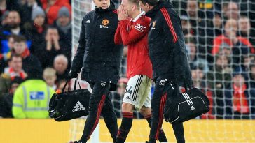 Erik ten Hag admits Donny van de Beek injury "not looking very good" after Manchester United vs Bournemouth.