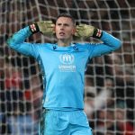 Nottingham Forest target a permanent summer move for Manchester United keeper Dean Henderson.