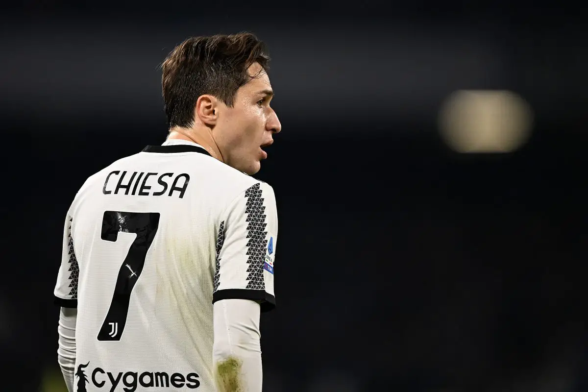 Juventus want a considerable sum to part ways with Federico Chiesa amidst interest from Mancehster United.