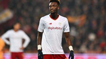 Tammy Abraham of AS Roma looks on during the Serie A match between US Sassuolo and AS Roma at Mapei Stadium - Citta' del Tricolore on November 09, 2022 in Reggio nell'Emilia, Italy.