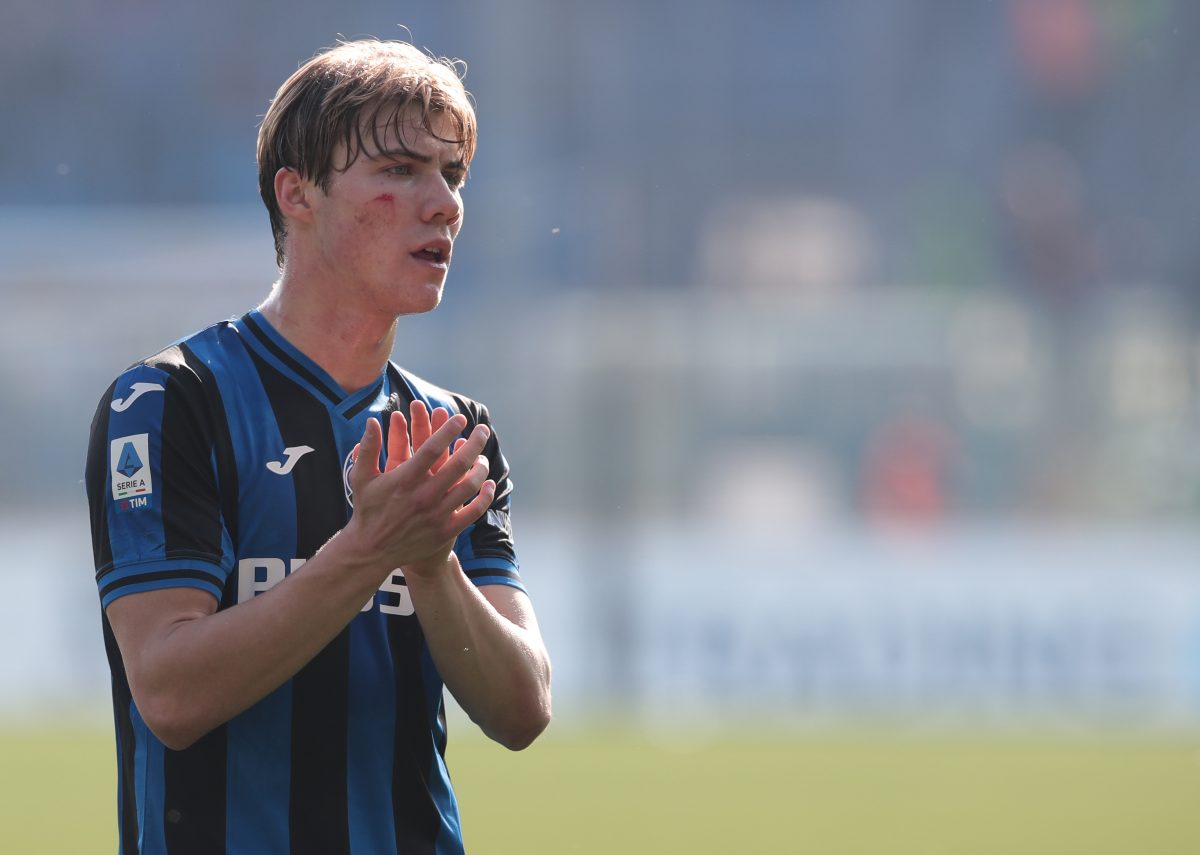 Manchester United join Real Madrid in the race for Atalanta striker Rasmus Hojlund. 
