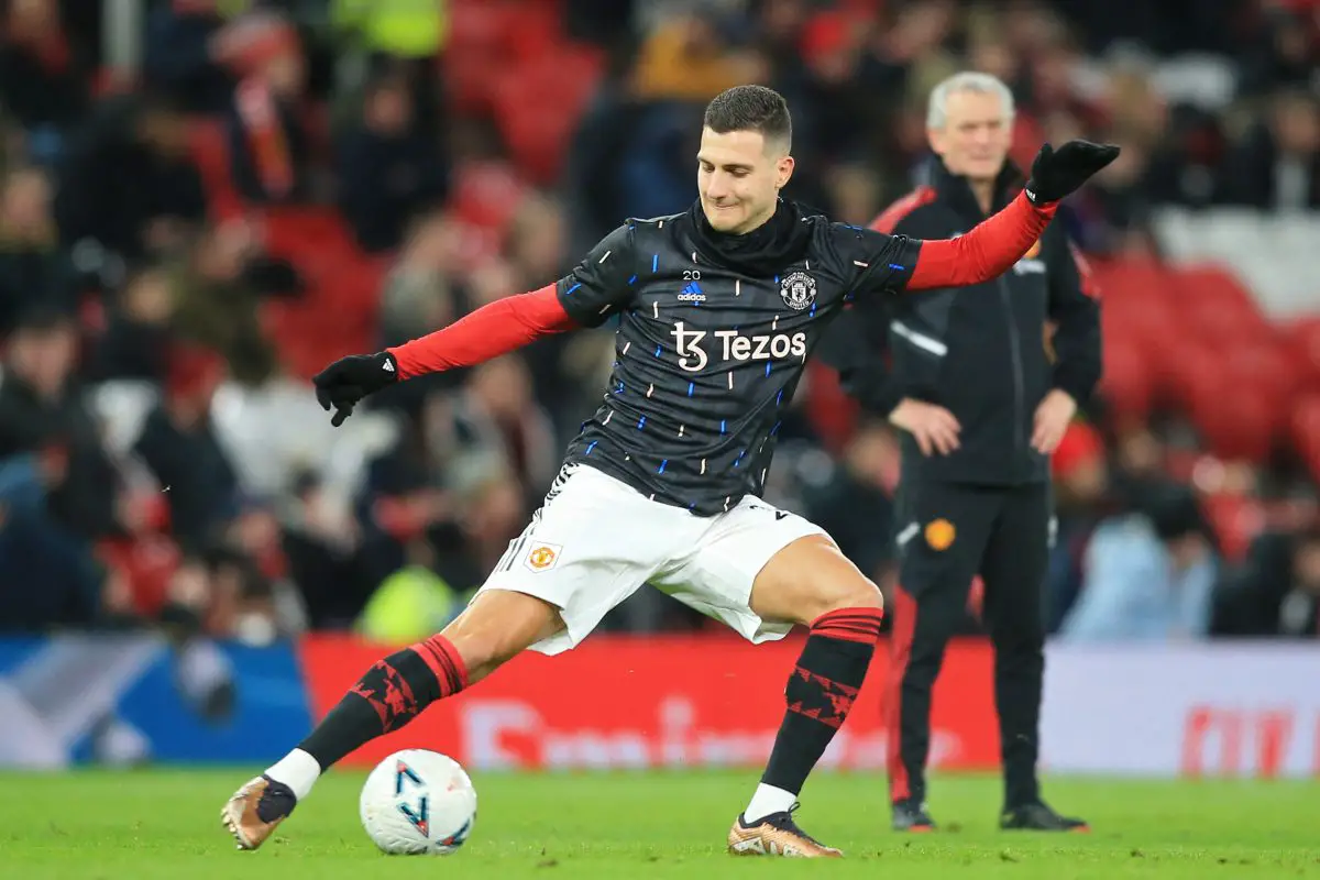 Diogo Dalot is close to signing a new contract at Manchester United.