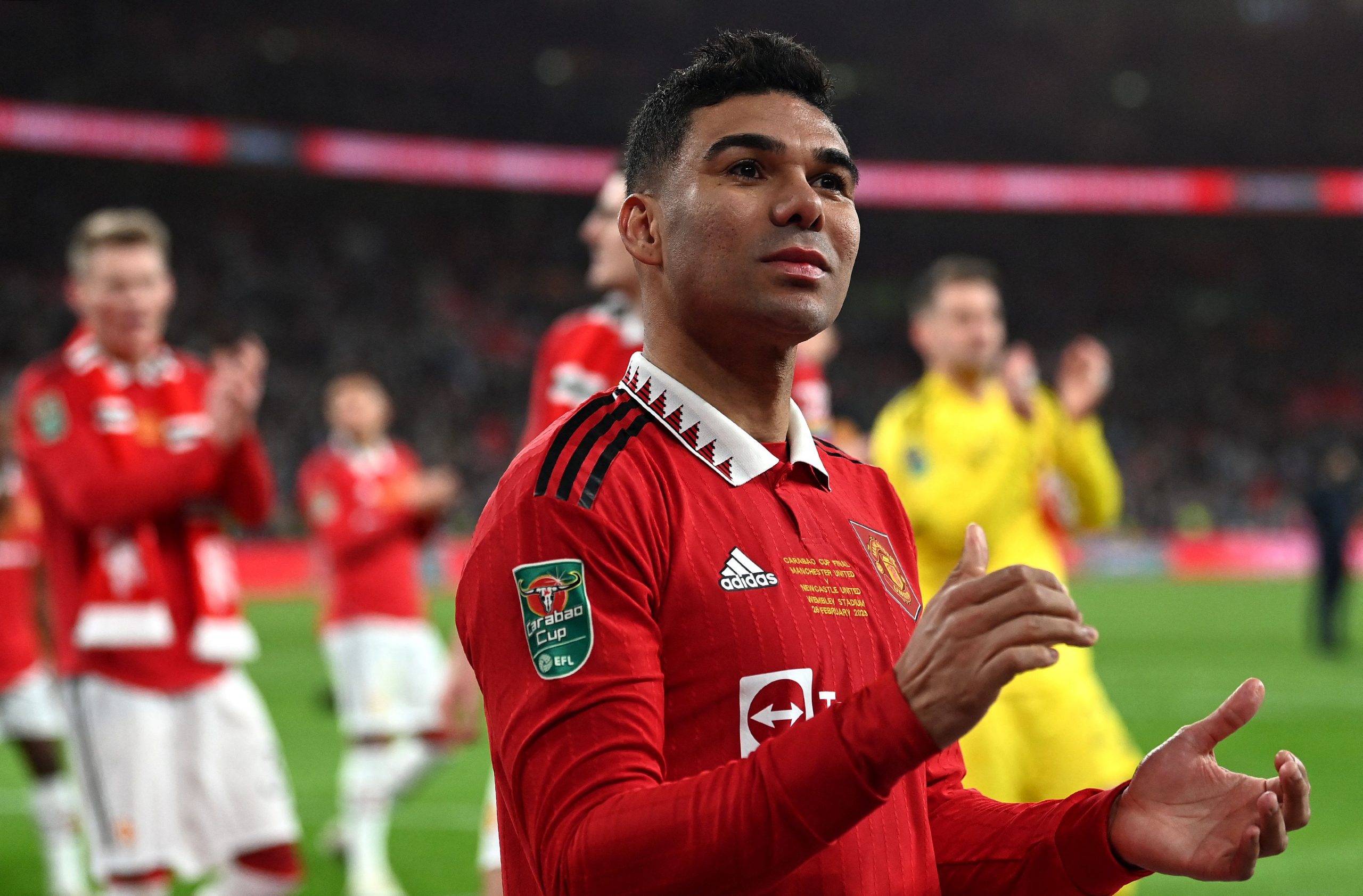 Brazil boss Fernando Diniz confirms that Manchester United star Casemiro asked to be taken off vs Venezuela due to an injury.