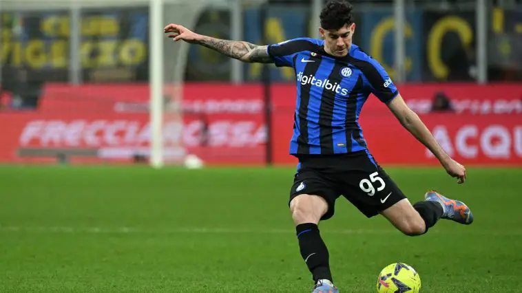 Inter Milan will 'consider' Alessandro Bastoni sale amidst Manchester United interest.