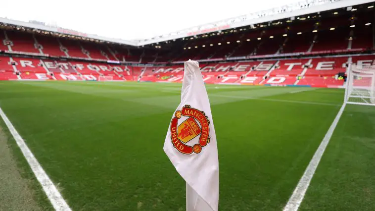 American hedge fund offer Glazers financial backing to remain Manchester United owners.