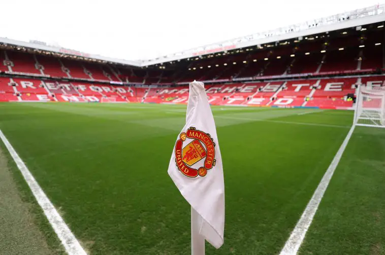 American hedge fund offer Glazers financial backing to remain Manchester United owners.