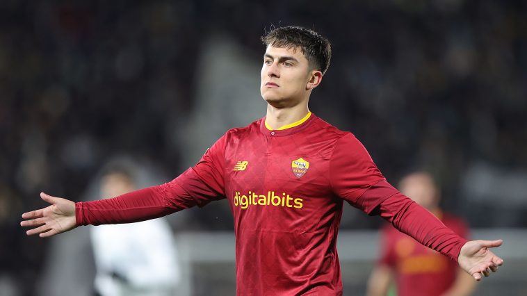 Manchester United could make a move for AS Roma star Paulo Dybala.