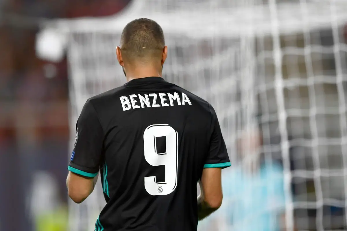 Karim Benzema could be headed to Chelsea now that Manchester United have reportedly backed down. (Photo credit should read DIMITAR DILKOFF/AFP via Getty Images)