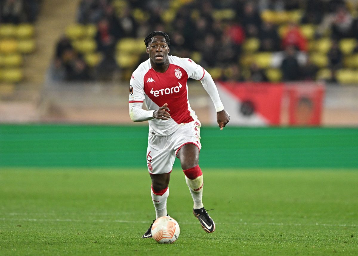 Manchester United hold 'positive' initial talks with AS Monaco defender Axel Disasi. 
