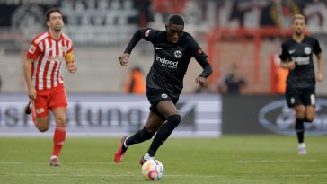 Eintracht Frankfurt intend to keep Randal Kolo Muani amidst Manchester United interest.