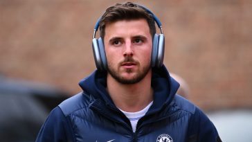 Newcastle United join Manchester United in race for Chelsea midfielder Mason Mount.