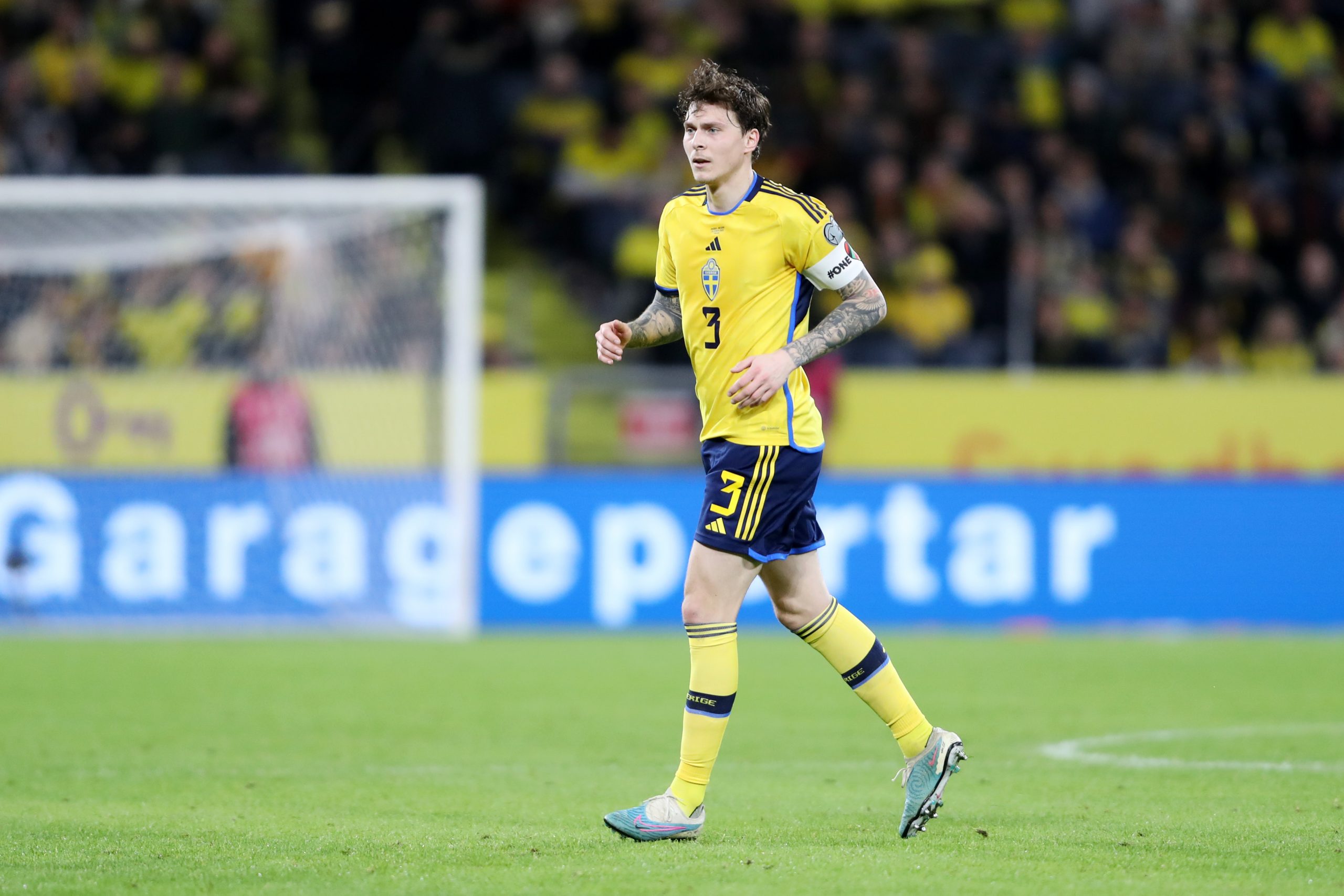 Inter Milan 'offered' Manchester United and Sweden defender Victor Lindelof.