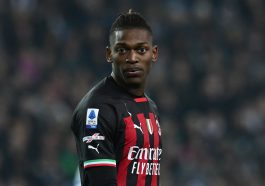 Manchester United are interested in signing AC Milan striker Rafael Leao .
