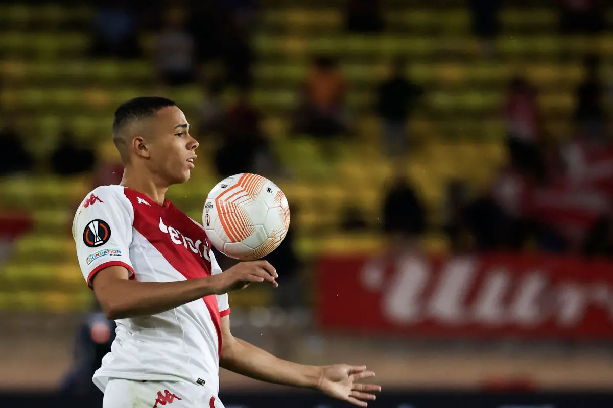 Barcelona keen on Manchester United target and AS Monaco full-back Vanderson. 
