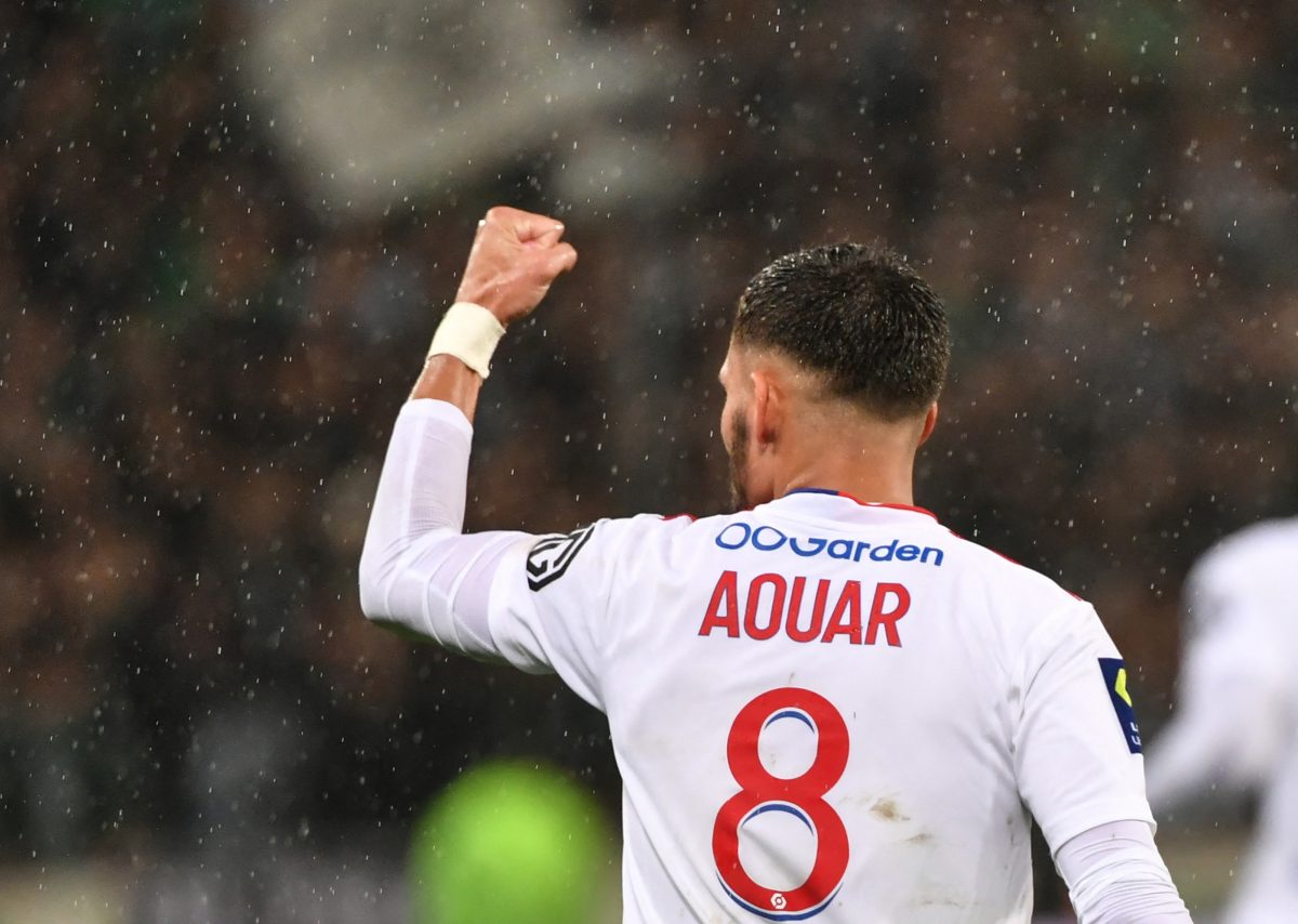 AS Roma 'closing in' on Houssem Aouar free transfer amidst Manchester United interest. 
