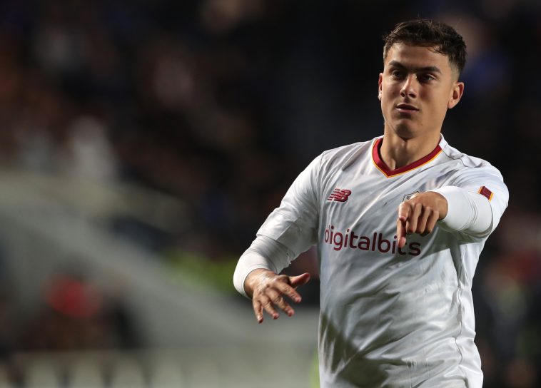 AS Roma forward Paulo Dybala 'proposed' to Manchester United and Arsenal.