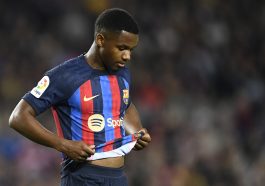 Barcelona promised €70 million for Ansu Fati amidst Manchester United links.