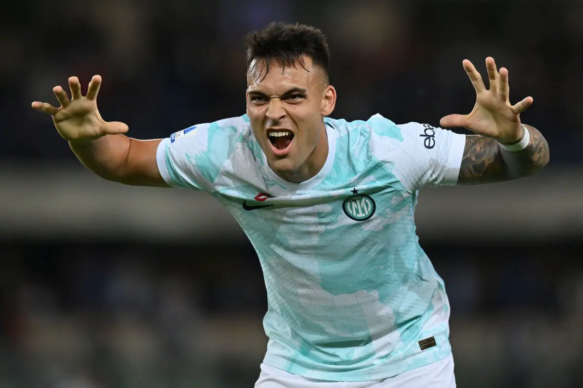 Manchester United 'willing' to offer Anthony Martial plus €50 million to Inter Milan for Lautaro Martinez. 
