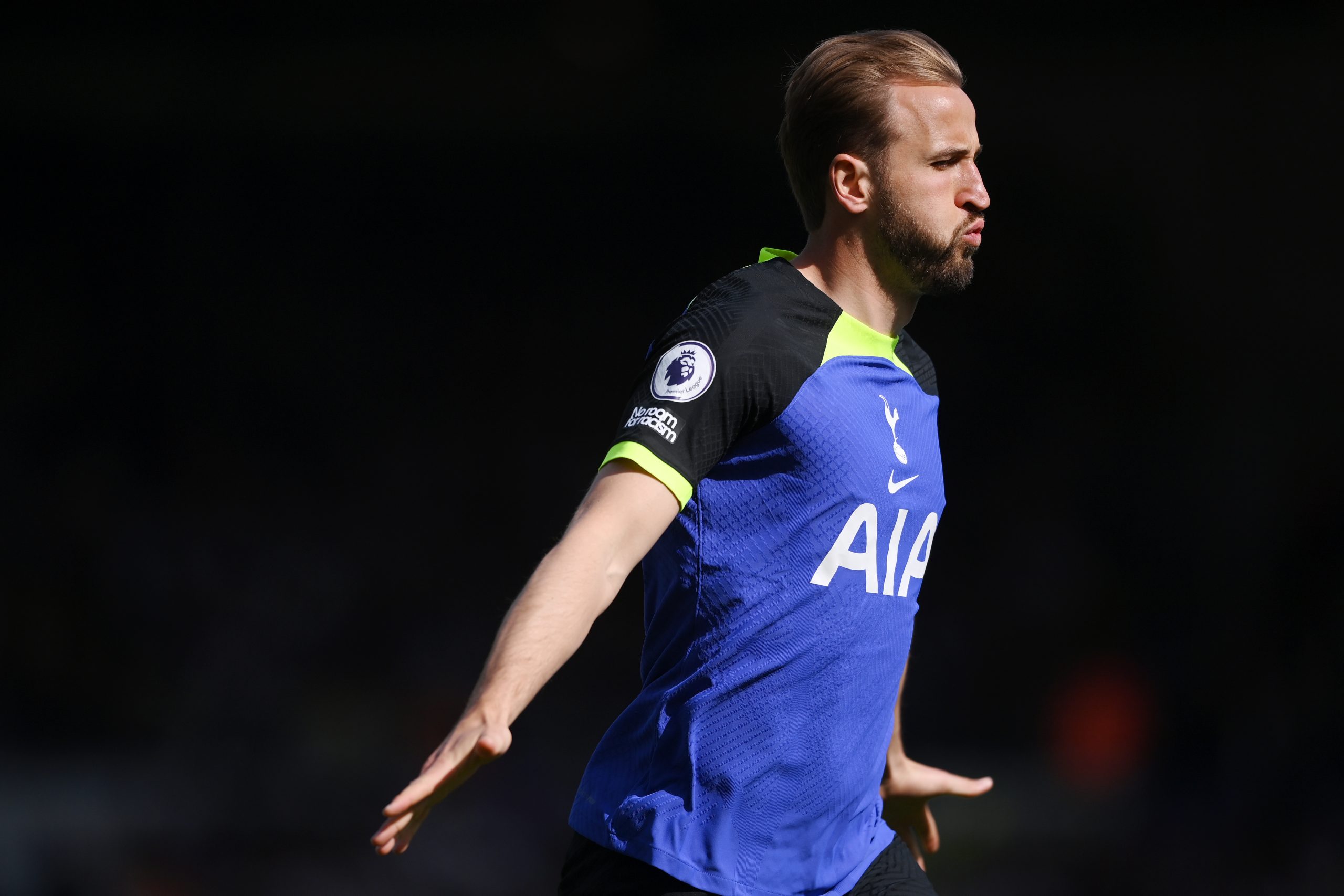 Tottenham Hotspur striker Harry Kane coy on transfer speculations amidst Manchester United links.