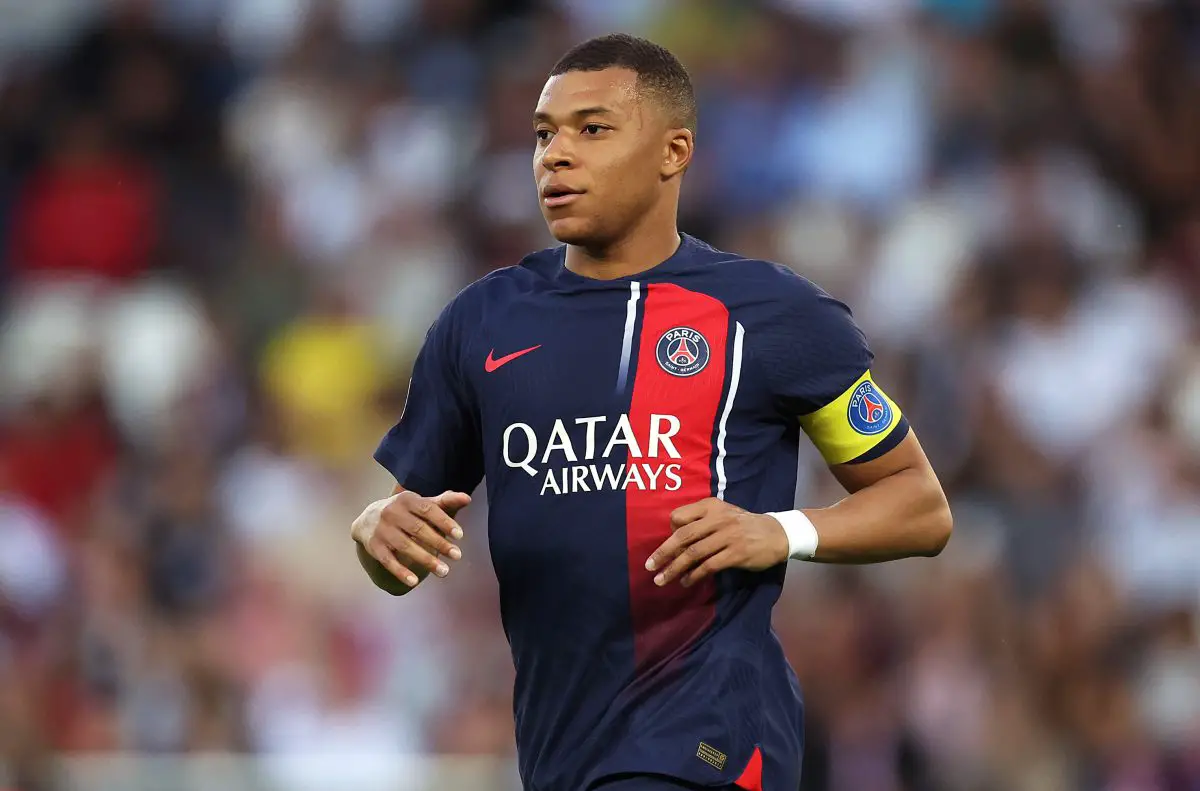PSG to sell Kylian Mbappe after contract decision amidst Manchester United interest. 