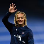 PSG intend to keep Xavi Simons amidst Manchester United interest.