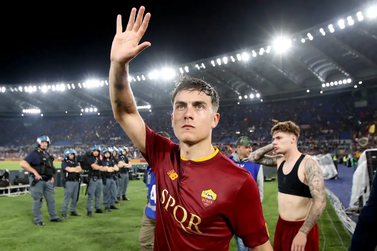 Manchester United could make a move for AS Roma star Paulo Dybala. 