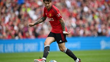 Manchester United defender Victor Lindelof might miss the game against Bayern Munich.