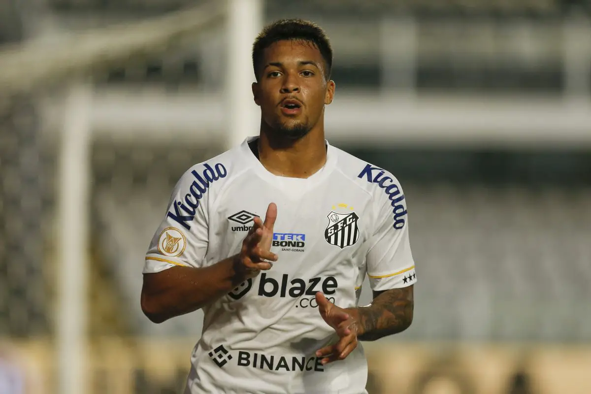 Manchester United want AS Roma target and Santos striker Marcos Leonardo.  (Photo by Ricardo Moreira/Getty Images)