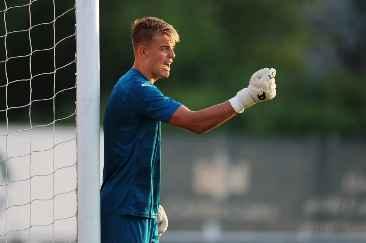 Manchester United rope in Oxford United shot-stopper Kie Plumley as a backup option.  (Image Credit: Getty Images)