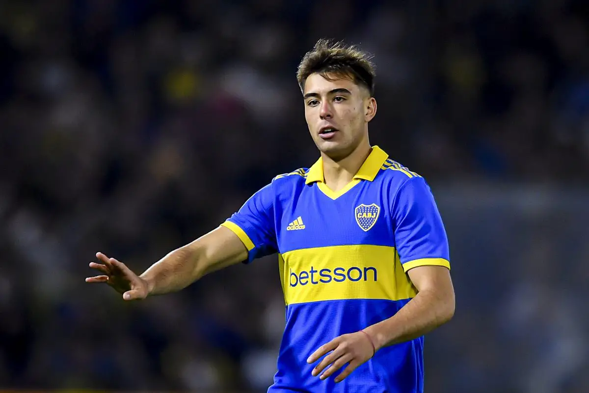 Manchester United are eyeing a move for South American defender Aaron Anselmino. 