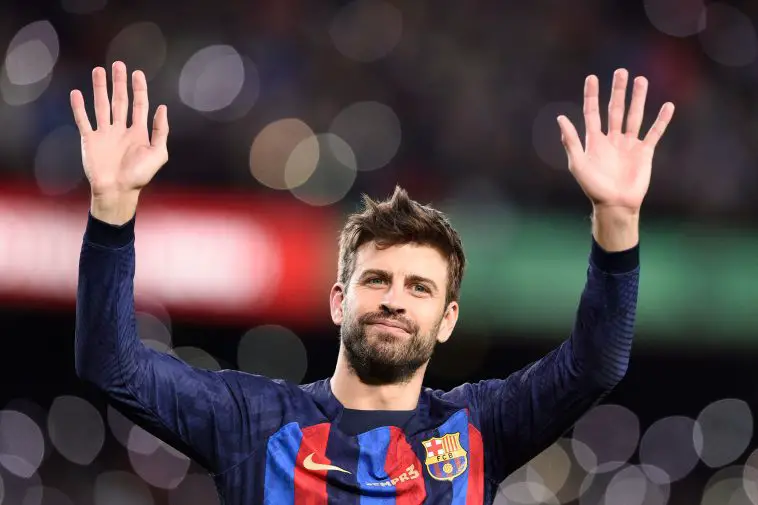 Barcelona Legend, Gerard Pique suggests that Erik ten Hag might not be the right fit at Manchester United.