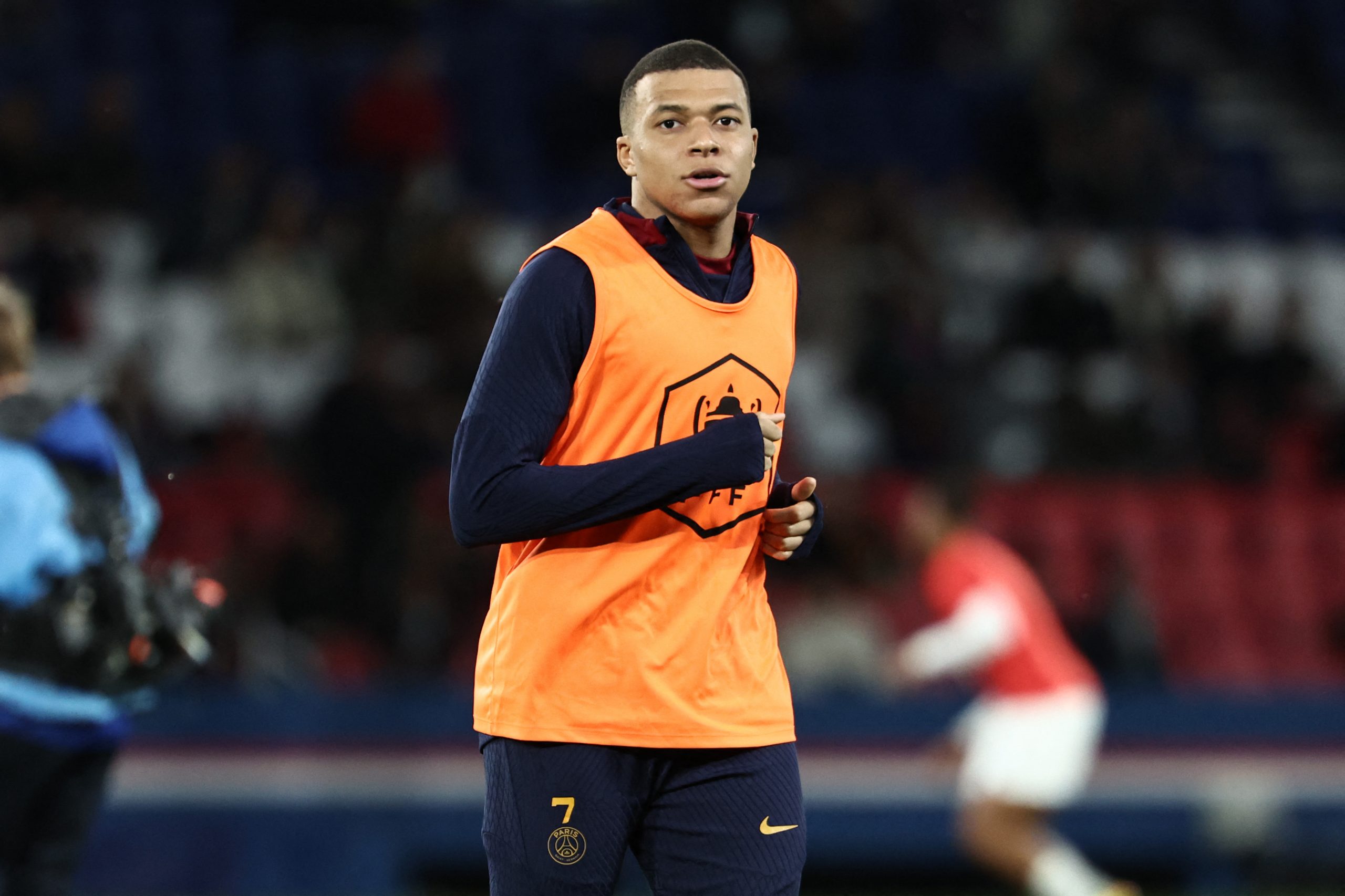 Manchester United could lose out on their summer target to Paris Saint-Germain