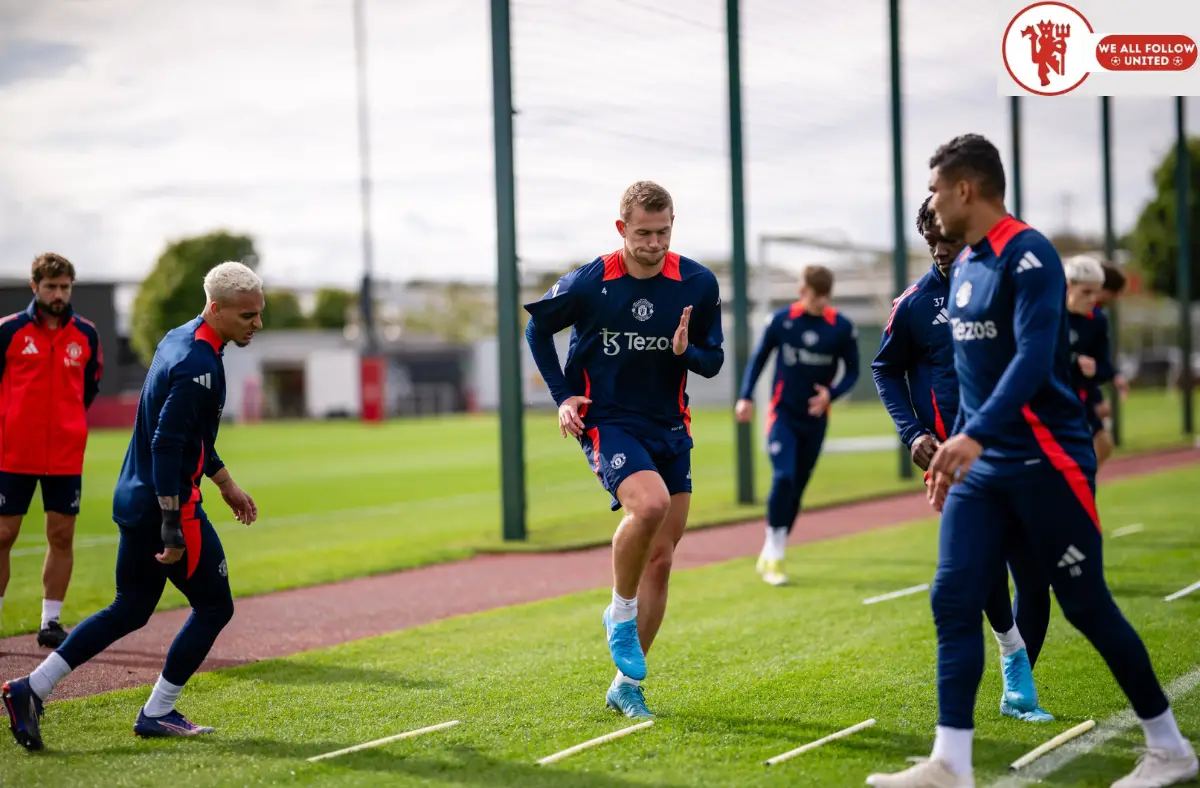 De Ligt has shared the dressing room with a large number of stalwarts like Virgil van Djik as well as Leonardo Bonucci and Georgio Chiellini.